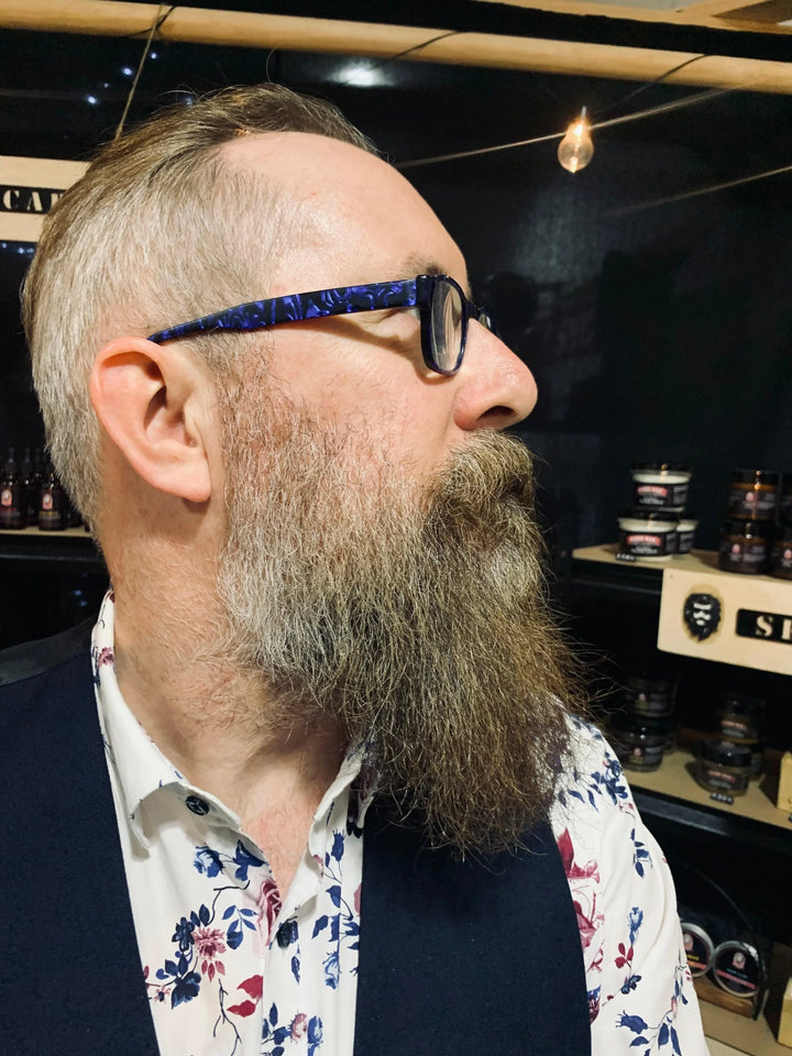 Cordless Beard Straightening Heat Brush - Hairy Man Care